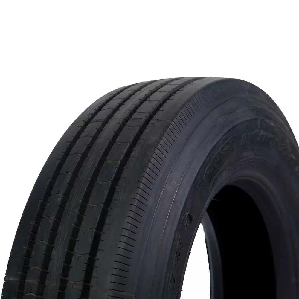 Грузовая шина 215/75 R17,5 Long March LM-216 16PR в Чернушке