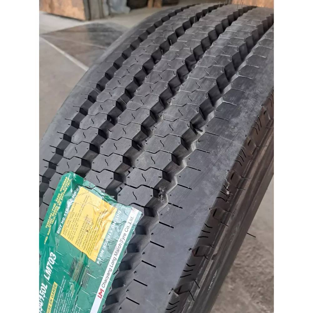 Грузовая шина 315/70 R22,5 Long March LM-703 18PR в Чернушке