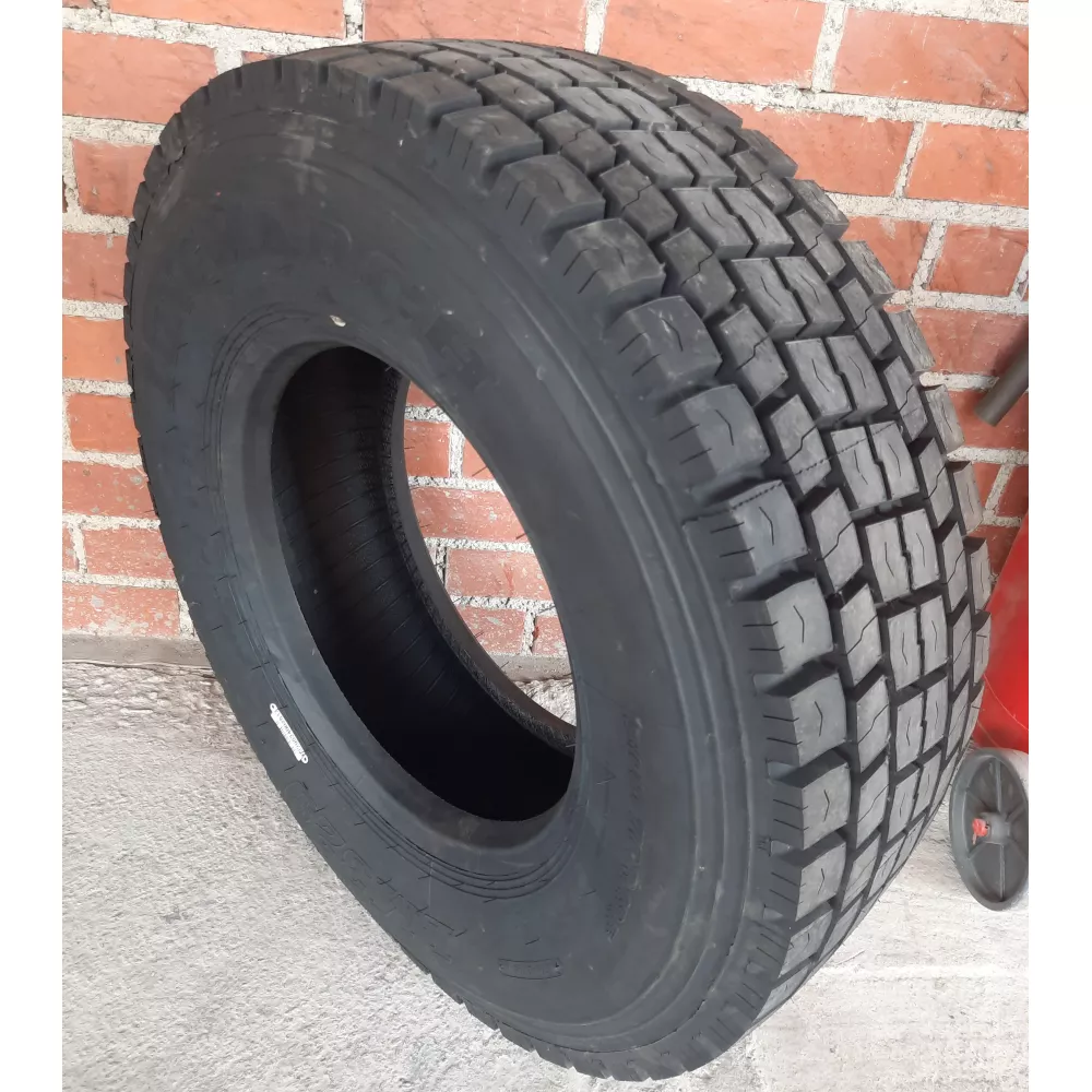 Грузовая шина 305/70 R19,5 Long March LM-329 18PR в Чернушке